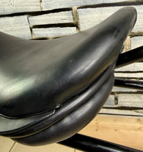 Load image into Gallery viewer, 15 1/2” Wide Ideal Classic Pony GP Saddle - Black