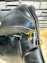 Load image into Gallery viewer, 17” Wide-XW Dever Cob GP Saddle - Black