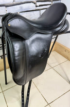 Load image into Gallery viewer, 18” MW Ideal Suzannah Dressage Saddle - Black