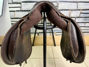17 1/2” MN Humphries & Swain Holistic Saddlery GP/Jump Saddle - Brown