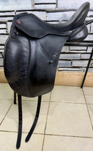 Load image into Gallery viewer, 17” Wide Albion SLK II Ultima LH Dressage Saddle - Adjusta Tree - Black - Flat Tree