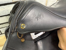 Load image into Gallery viewer, 16” MW Excelle/Walsall Riding English Pony Jump Saddle - Black