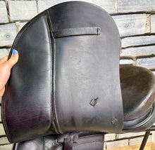 Load image into Gallery viewer, 17” MW Ideal Jessica Dressage Saddle - Black