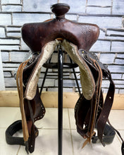 Load image into Gallery viewer, 15” Leather Western Set-Saddle, Headstall, Nathe Gag, Cinch