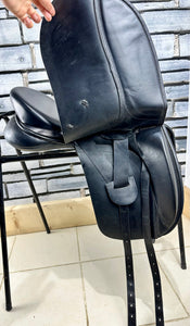 17 1/2” Medium Ideal Jessica Dressage Saddle - Black