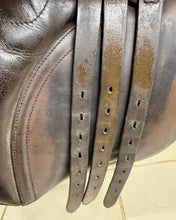 Load image into Gallery viewer, 17 1/2” Wide Ideal Classic GP Saddle - Brown