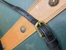 Load image into Gallery viewer, Dyon Mexican Grackle Noseband - Black/Brass - Cob Size - Sheepskin Pad