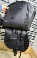 Load image into Gallery viewer, 17 1/2-18” Wide Ideal 1350 GP Saddle - Black
