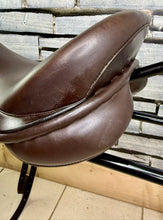 Load image into Gallery viewer, 17 1/2” Wide Ideal Jessica Dressage Saddle - Brown