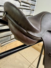 Load image into Gallery viewer, 14” Medium Small Pony Leather GP Saddle - Brown