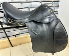 Load image into Gallery viewer, 17 1/2” MW Ideal VSD Saddle - Black