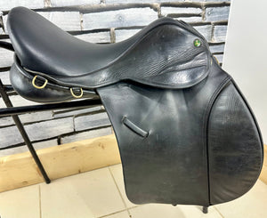 17 1/2” MW Ideal VSD Saddle - Black
