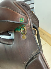 Load image into Gallery viewer, 17 1/2” MW Ideal VSD Saddle - Brown