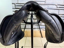 Load image into Gallery viewer, 17 1/2” XW Albion Genesis Ultima Dressage Saddle - Adjusta Tree - Black - Extra Wide