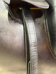 17 1/2” Wide Orthoflex Panel Saddle - Black