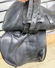 Load image into Gallery viewer, 16” MW Excelle/Walsall Riding English Pony Jump Saddle - Black