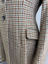 Load image into Gallery viewer, Ladies Vintage Caldene Houndstooth Tweed Hunt Coat/Jacket - Size 34/Ladies 10
