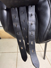 Load image into Gallery viewer, 15 1/2” MW Morris &amp; Nolan English Pony GP Saddle - Black