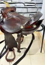 Load image into Gallery viewer, 16” Bunkhouse Leather Banderas Texas Western Saddle - Brown