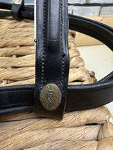 Load image into Gallery viewer, S/H Hansome Raised Flash Bridle - Black/White - Full