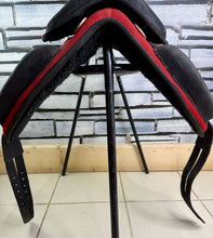 Load image into Gallery viewer, 15” Zain Tack Treeless Pony Saddle - Red/Black
