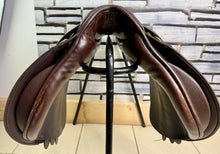 Load image into Gallery viewer, 17” Medium Farrington/Crewe Saddlery GP Saddle - Brown