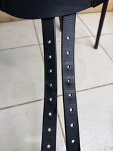 Load image into Gallery viewer, 17” M/Changeable Gullet Wintec 500 Dressage Saddle - Black