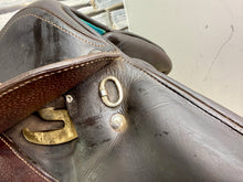Load image into Gallery viewer, 17” MW Voltaire Lexington Monoflap Jump Saddle -2022- Brown