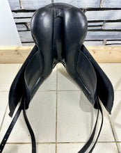 Load image into Gallery viewer, 17 1/2” Wide Ideal Jessica Dressage Saddle - Black