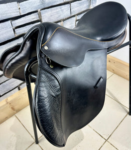 17 1/2” Narrow Berney Bros GP/Jump Saddle - Brown