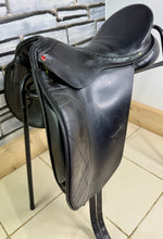 Load image into Gallery viewer, 18” MN Albion Style Dressage Saddle - Black