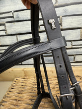 Load image into Gallery viewer, S/H Sabre English Competition Cavesson Bridle -Black- Full