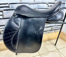 Load image into Gallery viewer, 17 1/2” Wide Symmonds Designer GP Saddle - Black