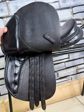 Load image into Gallery viewer, 15” Medium Heritage Saddlery English GP Pony Saddle - Black