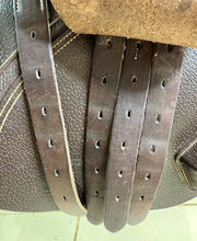 Load image into Gallery viewer, 17” MW/Wide Whitaker Madrid Jump Saddle - Brown