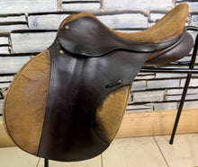 Load image into Gallery viewer, 17” MN S.O.S Saddlery GP/Jump Saddle - Brown - High Wither - TB ROR - Massive Blocks