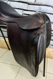 18” Wide Black Country Working Hunter Saddle - Brown