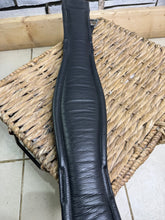Load image into Gallery viewer, S/H 30” Jeffries Soft Padded Leather Dressage Girth-Black