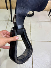 Load image into Gallery viewer, 12 1/2” SQHB Shetland Leather Western Saddle - Black - Pony Size