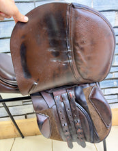 Load image into Gallery viewer, 17” Wide GFS English GP/Jump Saddle - Brown - Square Cantle