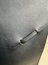 Load image into Gallery viewer, 17 1/2” MN Albion Ultima Dressage Saddle - Black