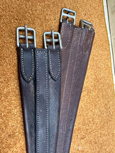 Load image into Gallery viewer, S/H Jeffries Traditional Baghide Leather Show Girth - Brown - 46”