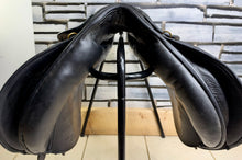 Load image into Gallery viewer, 16 1/2” Wide Oakland House Saddlery GP Saddle - Black - Cob Wide