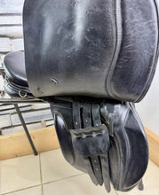 Load image into Gallery viewer, 17 1/2” Wide-XW Speciality Saddles/Ideal H&amp;C Cob GP Saddle - Black