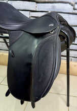 Load image into Gallery viewer, 16” XXW/Changeable Gullet Thorowgood T4 Pony Club LL GP Saddle - Black
