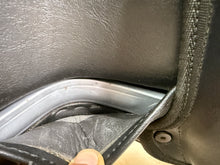 Load image into Gallery viewer, 16” XXW/Changeable Gullet Thorowgood T4 Pony Club LL GP Saddle - Black