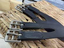 Load image into Gallery viewer, S/H 48” English Leather Balding Show Girth - Dark Brown
