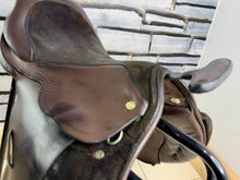 Load image into Gallery viewer, 16 1/2” MW-XW/Changeable Gullet Equextra Cob GP Saddle - Brown