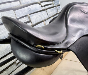 16 1/2” MW/Wide Jeffries Falcon English Event GP Saddle - Black
