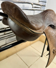 Load image into Gallery viewer, 19” Logi Polo Suede Polo Saddle -Brown - Argentina - Foam Panels
